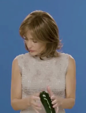 Gillian Anderson looking amazing at 50 and showing off her.. skills. 😉