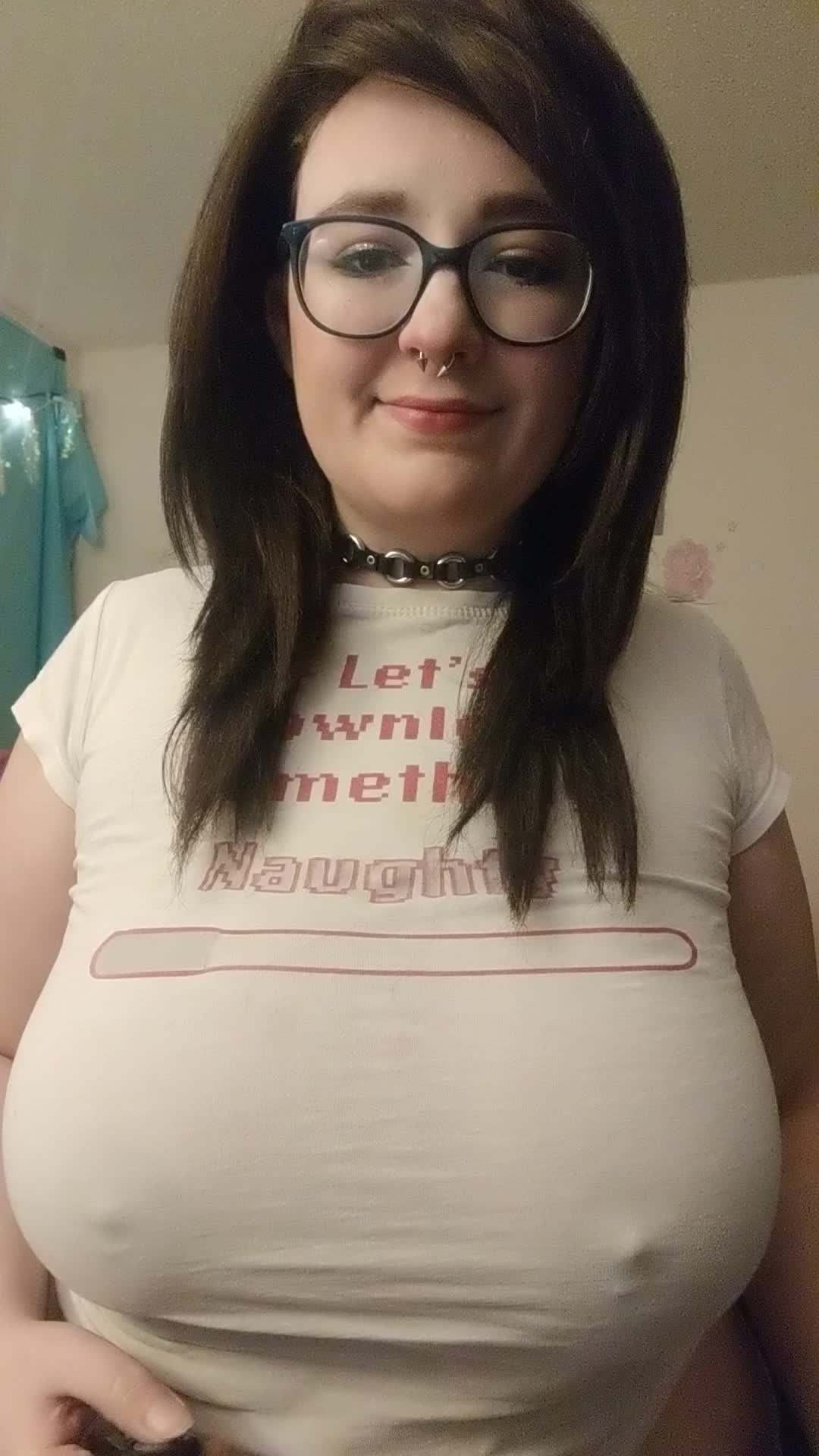 My tiddies will not be contained!!