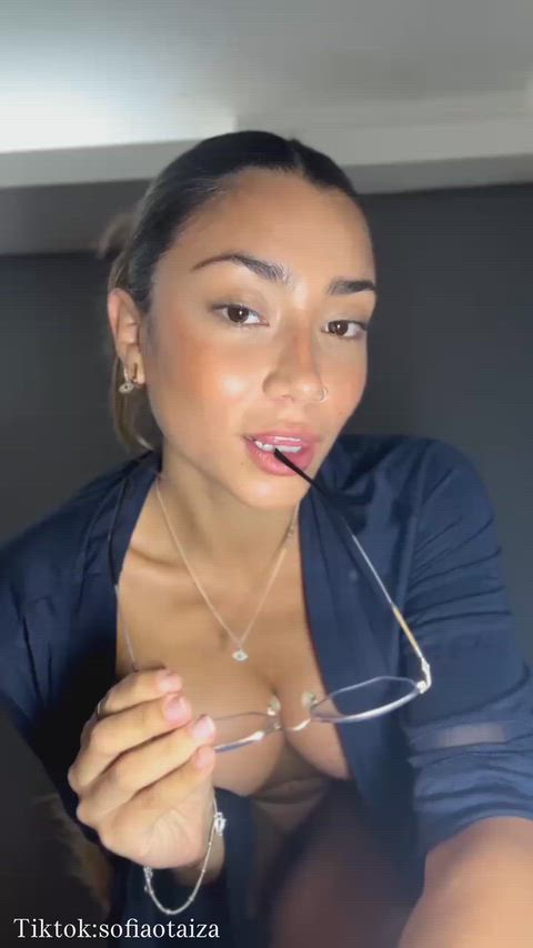 Blurred video preview