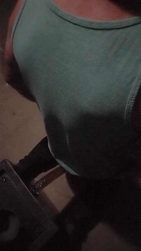 Hey Baby, I love fucking my tight ass knowing that you're watching me😍 and getting really hard. I hope that I make you cum a really big load. 😋😋😋Follow me if you want to see more of my tight fucking ass 💋 thumbnail
