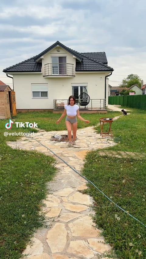 @veluttogirl
