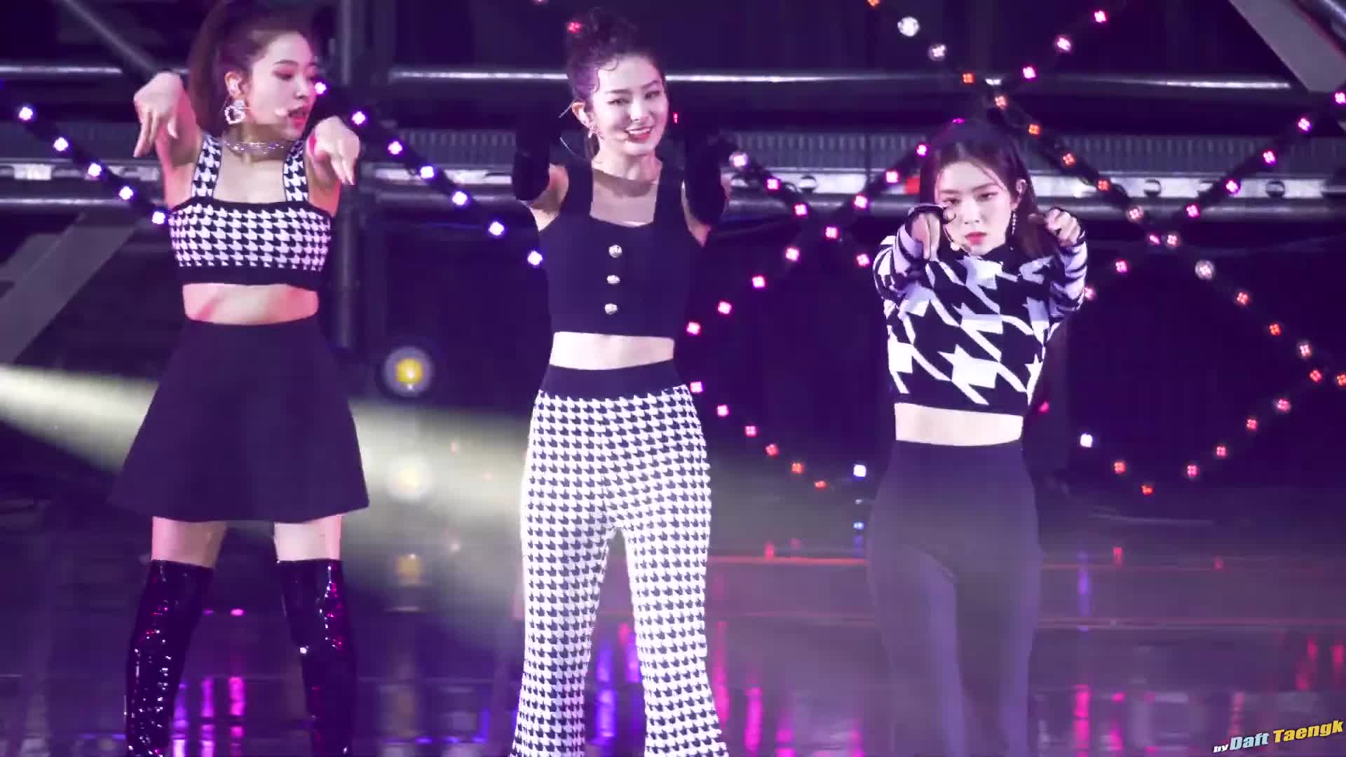 SEULGI Bad Boy