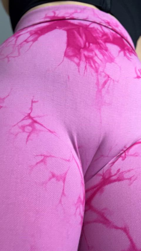 Tempting you to taste my camel toe