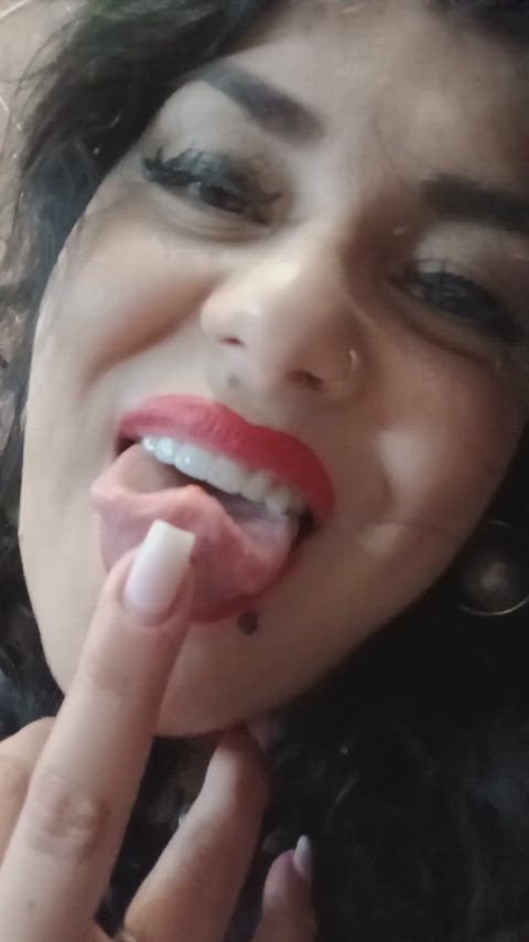 first 60 to say HI gets my best nudes in inbox