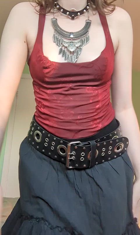 Are goth girls with big puffies and big bushes your thing?
