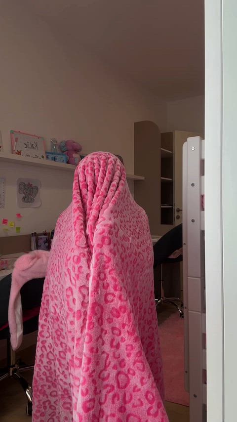 I have a feeling you won't be able to resist my tiny ass