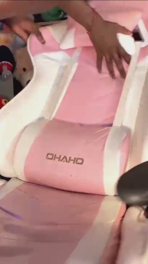 Blurred video preview