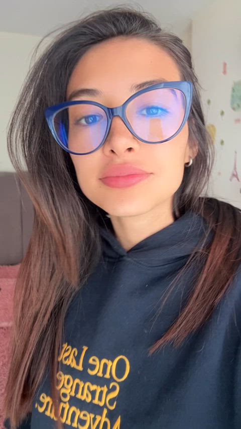 no tits at 19 years old :<