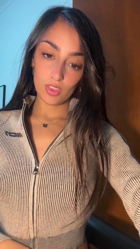 Revealing my beautiful latina tits