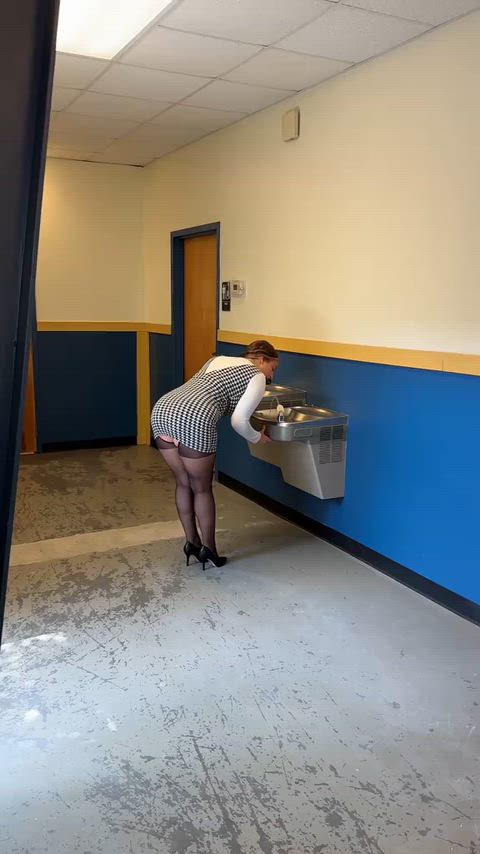 I promise I know how to handle a hard drive