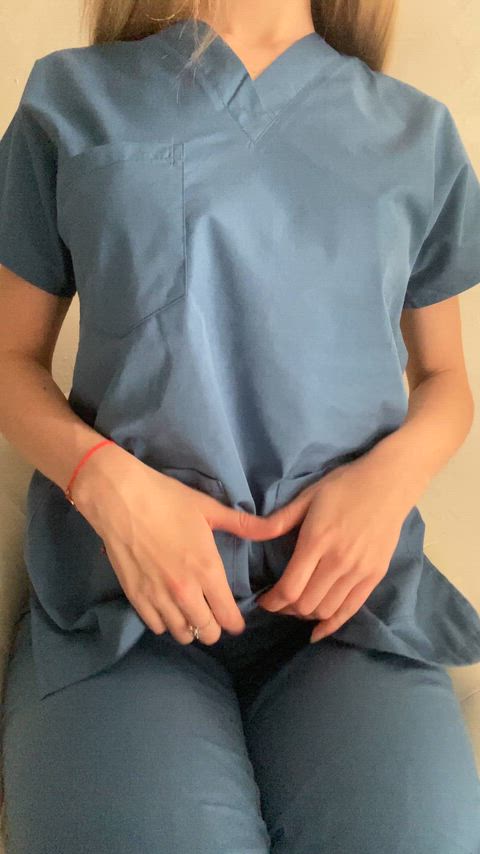 Would you bang this nurse after work