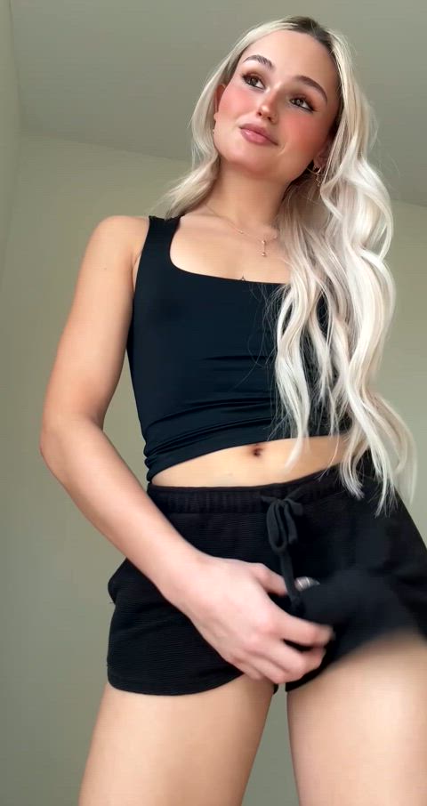 do u like girls with a bulge?