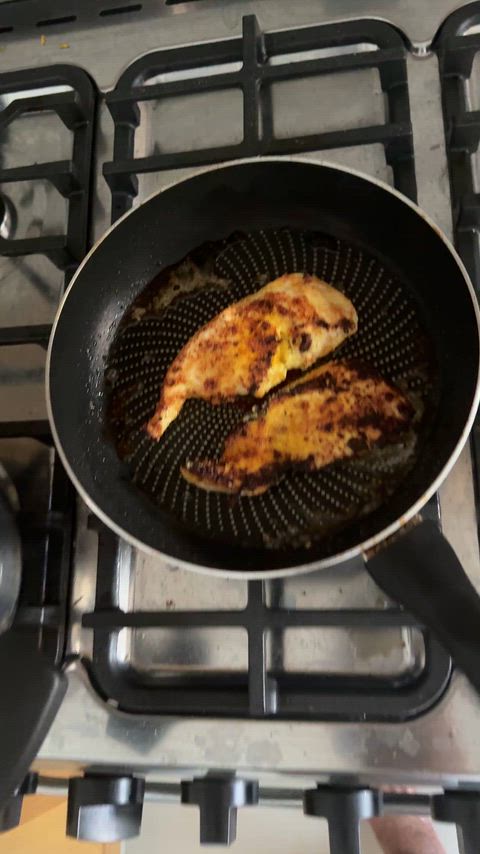 The food is ready, who feel hungry?