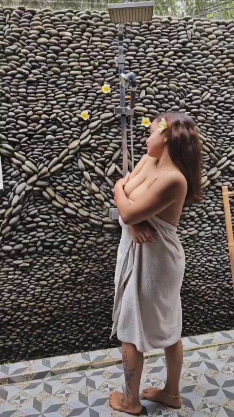 HEY I M CONTENT SELLER INSTA PREMIUM MODELS .. ALL MODELS COLLECTION AVAILABLE.. DM ME FOR PREMIUM GROUP TELEGRAM ID - PINKVILLA69 thumbnail