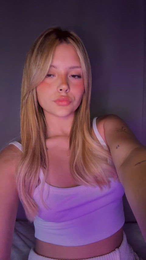 Any daddy looking for daughter? F18