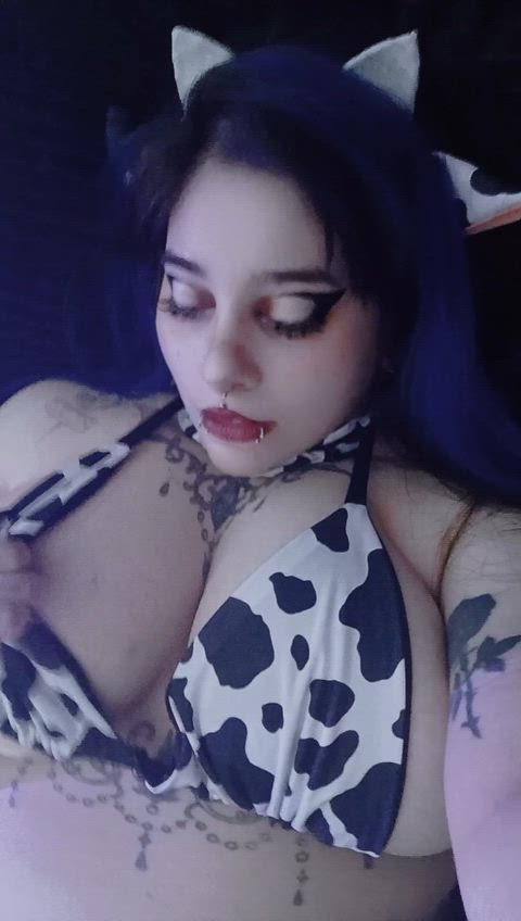 Alt Amateur Big Tits Domme Femdom Goth OnlyFans PetPlay Raven SFW Porn GIF by raven.roth