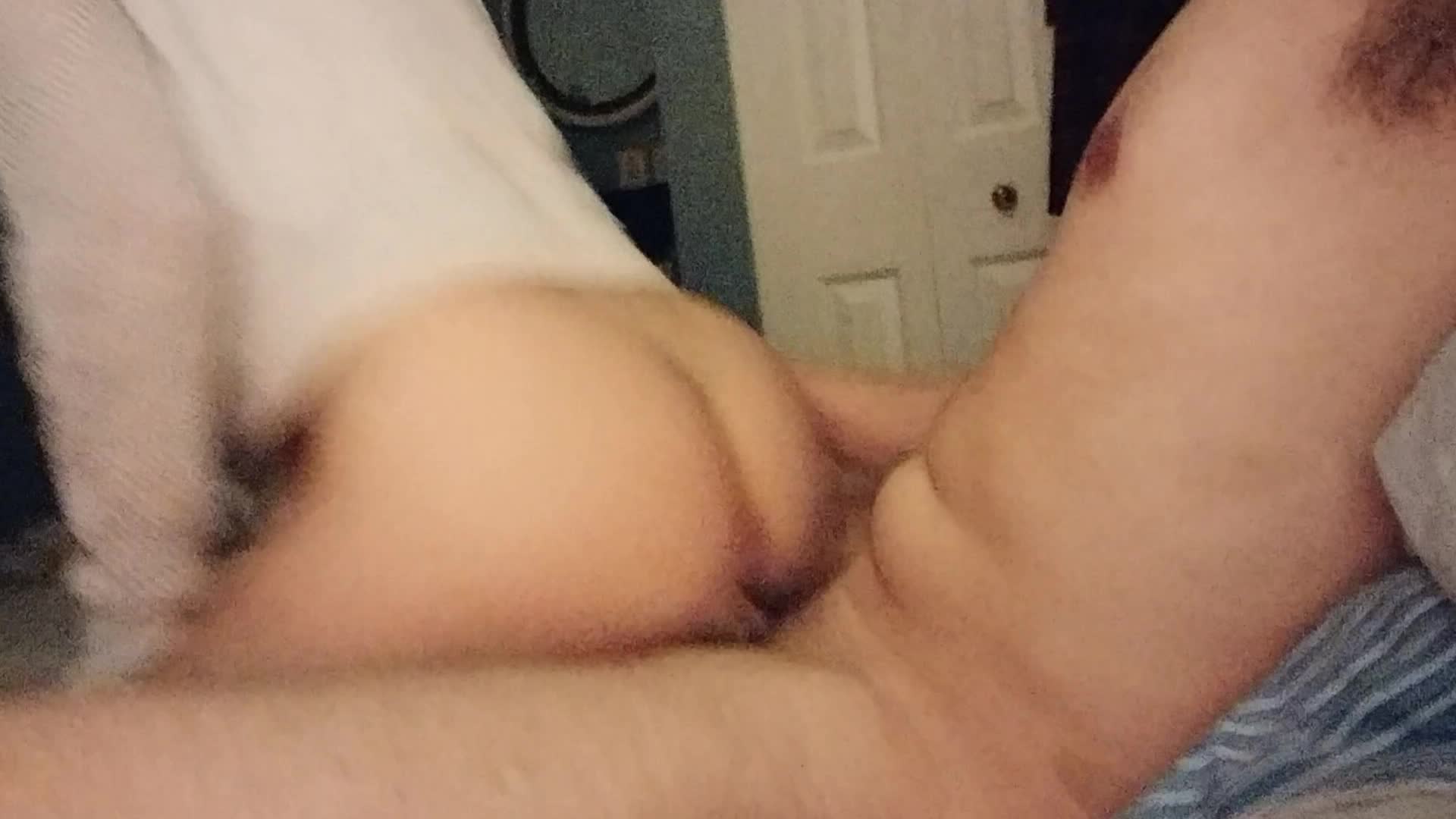 Who likes how I ride his dick?