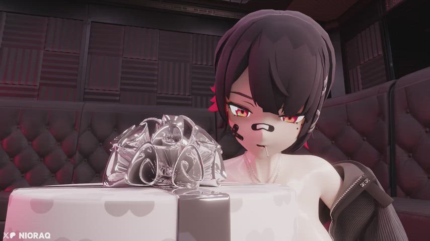 Ellen couldn't wait to try her new toy in her ass (NioraQ)