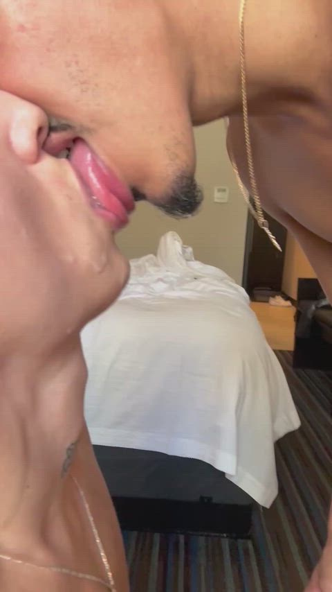 Cum Cute Kissing Porn GIF by toppop