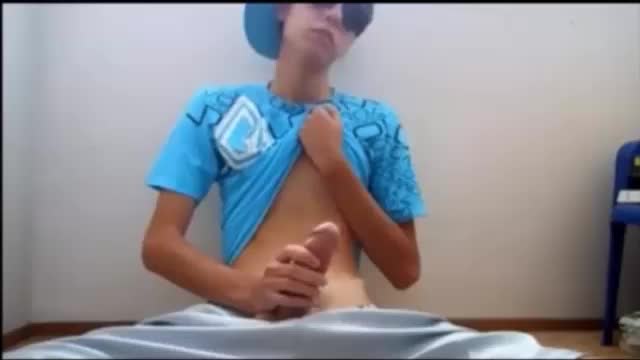 School boy sprays his cum