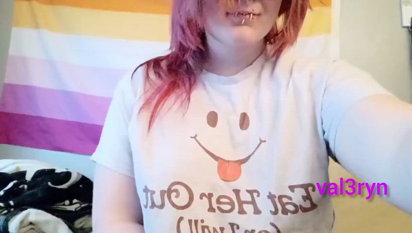 I think this shirt might be a bit small,,