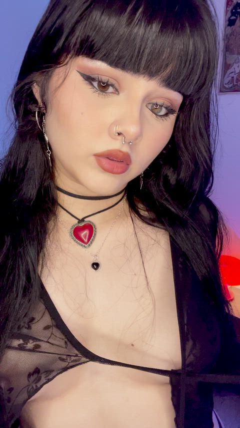 i prefer to go on a first date without a bra