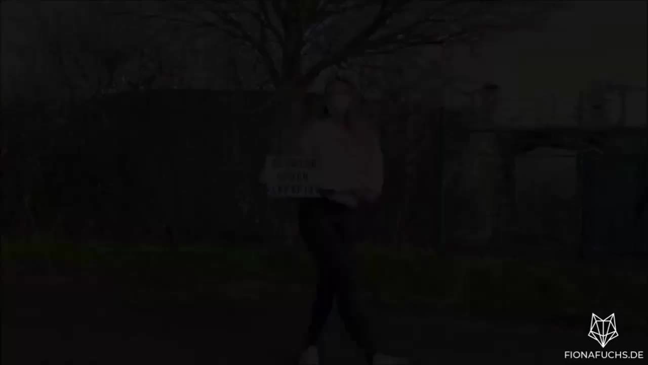 Fiona Fuchs fucks for toilet paper and follows all the hygiene guidelines during the coronavirus pandemic