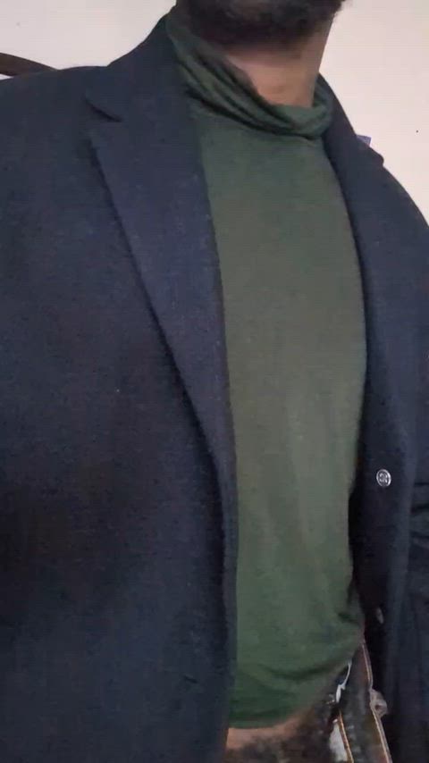 Gotta be ready to put that throat to work anyplace anytime