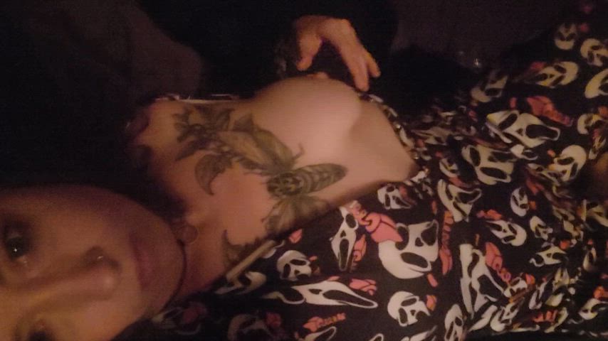 Wanna watch Scream with me?