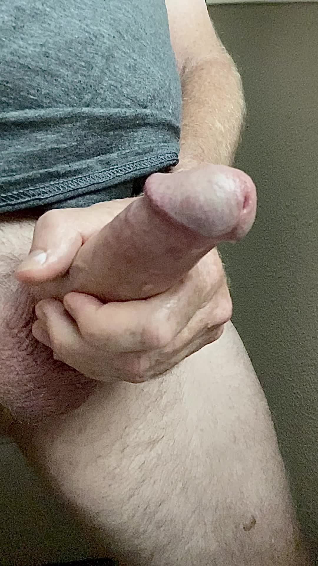 A LOT of cum 🍒🍆💦💦💦