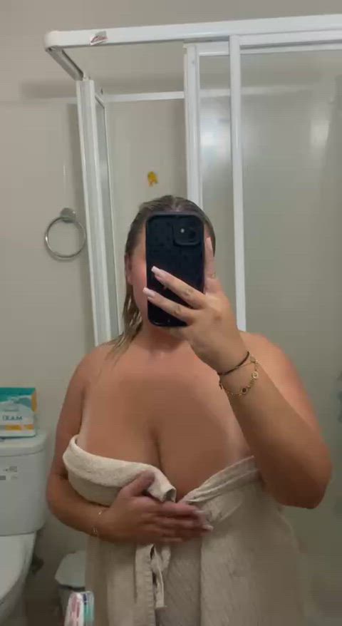 Mä en oo saanut sua pois mun mielestä koko päivän