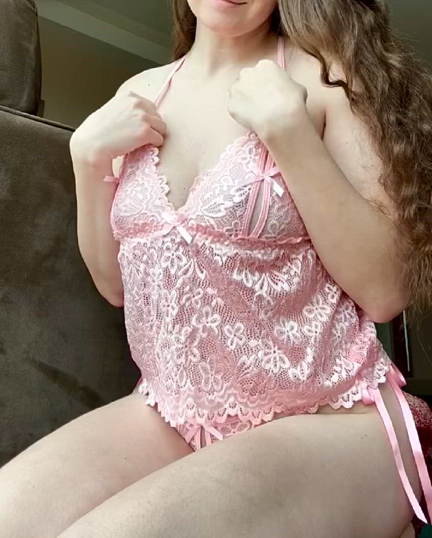My pajamas are cute, but they make my boobs look small