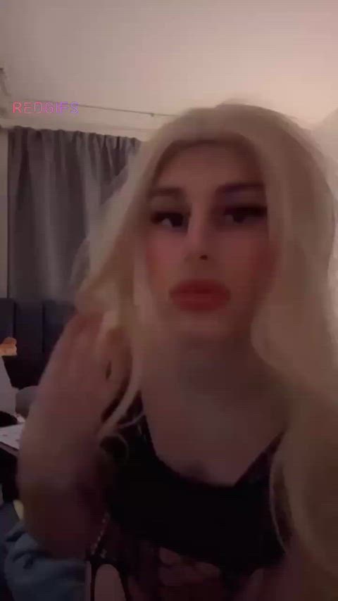 I will become the prettiest bimbo slut everr