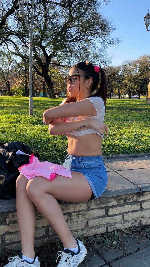 Could anyone resist noticing me in the park today