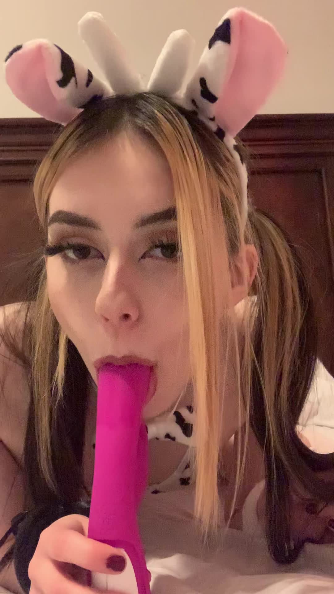 Lemme taste u? 🥺💦😈 20f oc