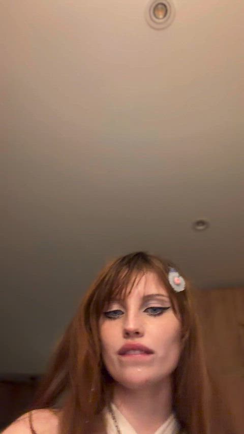 An anime girl who will drool all over u