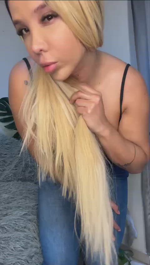 If I bent over and spread my cheeks for you, would you dive in tongue first? Or slide your cock in nice and slow?