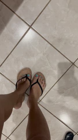 Trying on these new flip flops after a fresh pedicure. ❤️ thumbnail