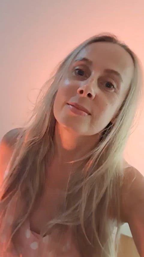 Blurred video preview