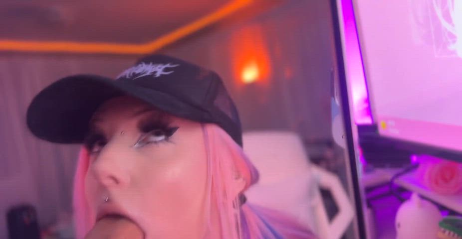 RegalExtrovertedSqueaker thumbnail