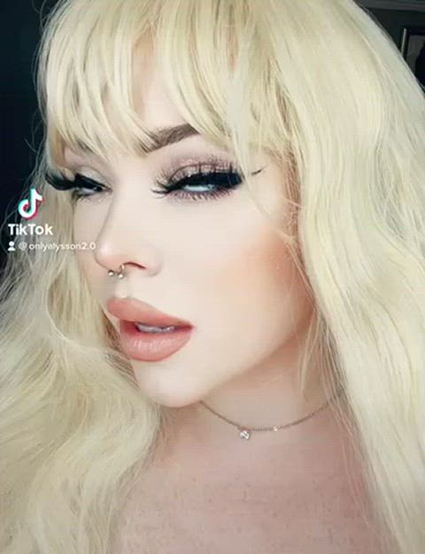 Big Tits Boobs OnlyFans TikTok Porn GIF by onlyalysson