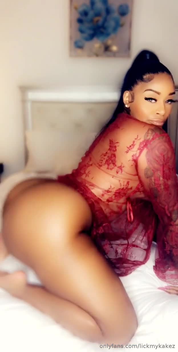 Kakey Teasing