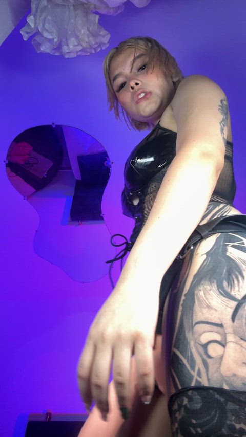I`m the scariest nightmare😈 I'm 19 and my temper is stronger than your balls, wanna check?😏 I'll be your Mistress⛓️, try it by clicking the link🤫 thumbnail
