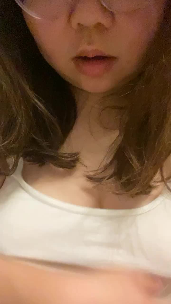 is it just me or did my haircut make my boobs look bigger?