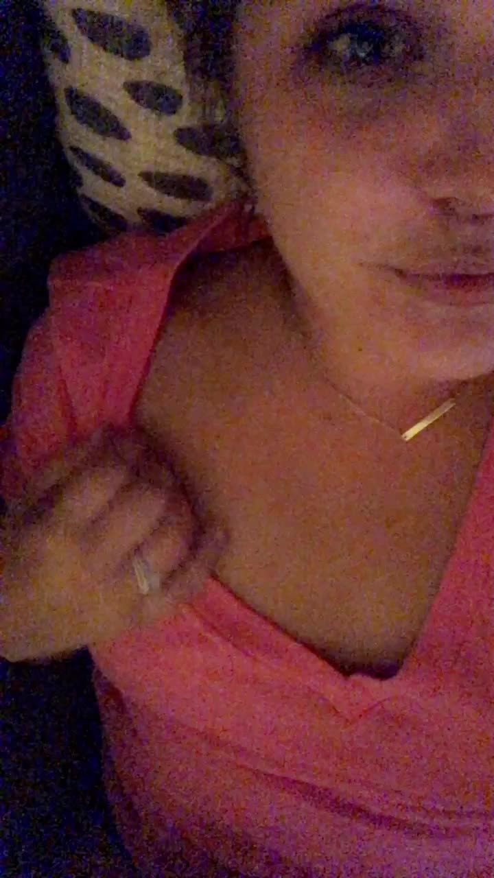Anyone want to have fun, don’t let me get caught by my BF SC: Lacy_Lee92