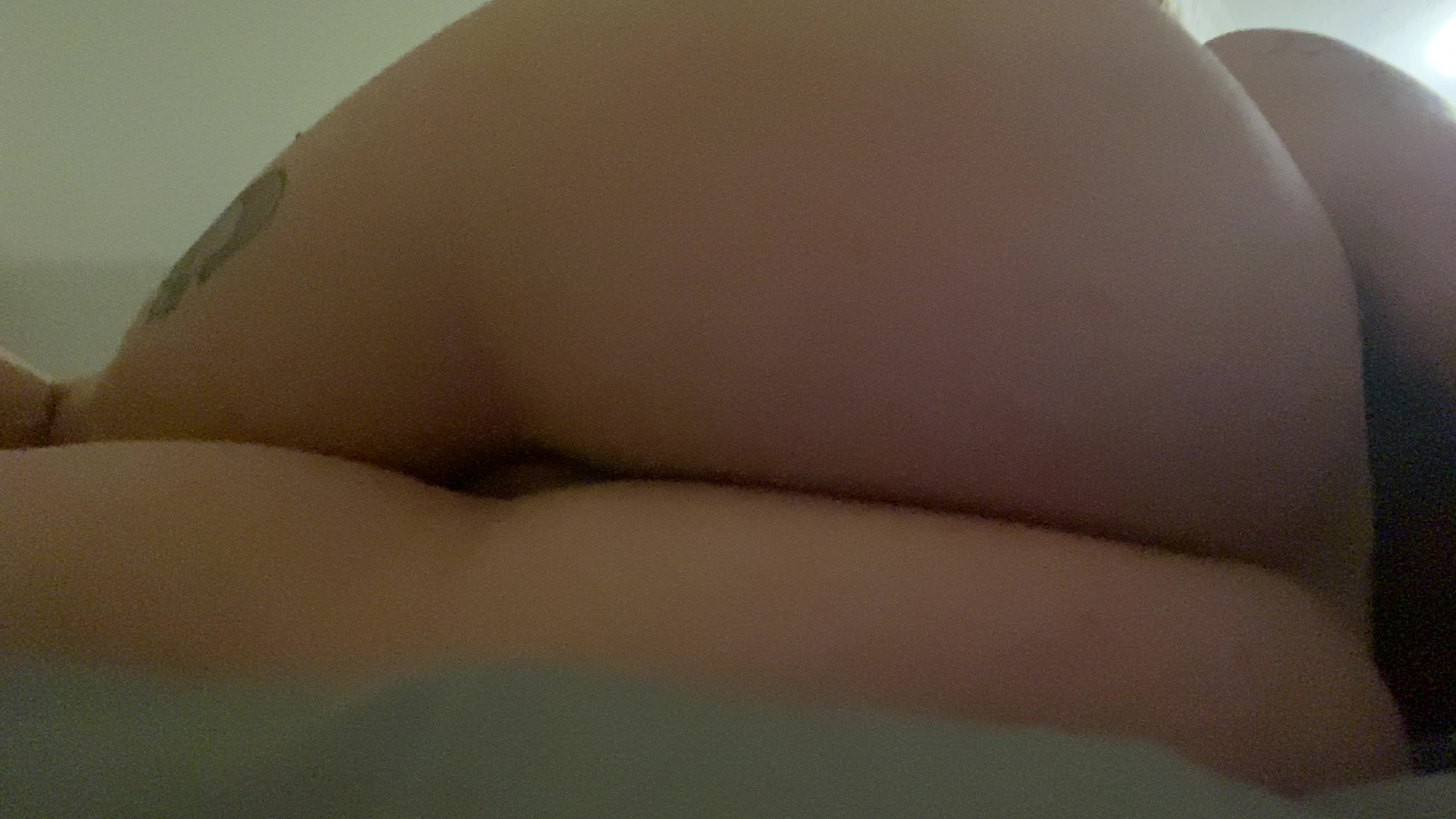 Spankings for a naughty girl 🥵