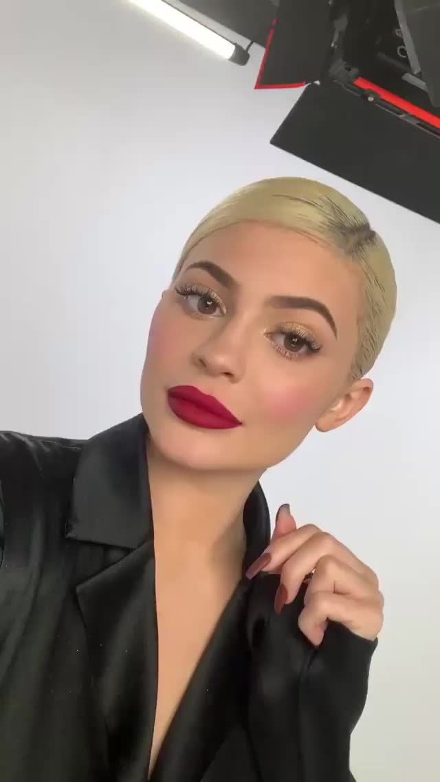- Instagram Story