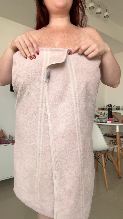 any men find over 200lbs girls like me attractive?