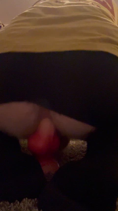 Before I found Bad Dragon 😭 I could never fit the knot. It hurt so good though 💕