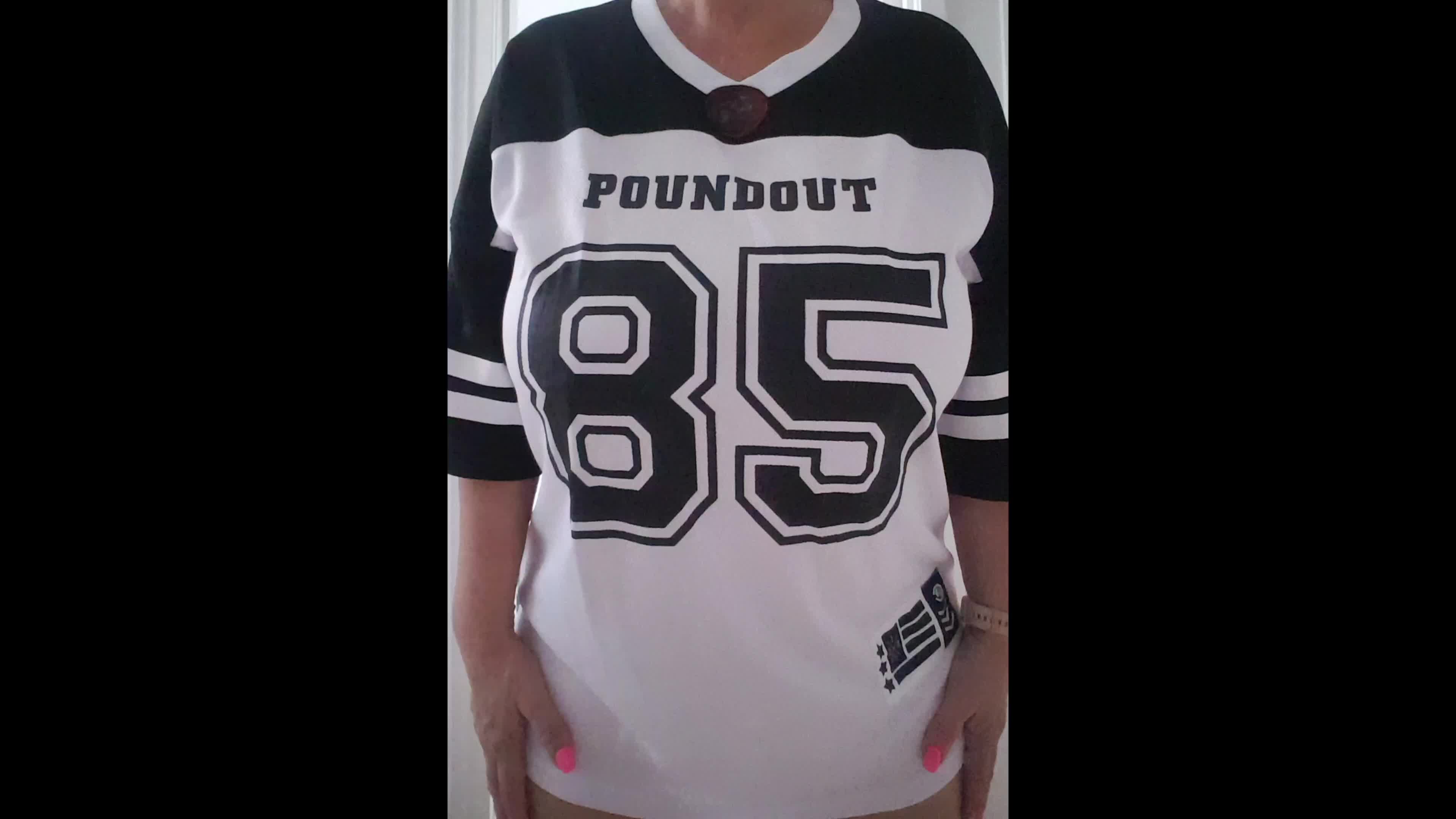 Was hard trying to conceal my boobies in this large shirt .. They needed to come out😉 xx 55yo 🇦🇺